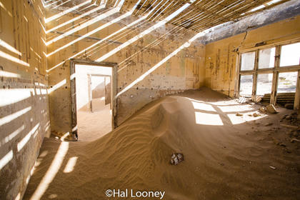 _LM47057 Abandoned Mining Village,  Kolmanskop 1